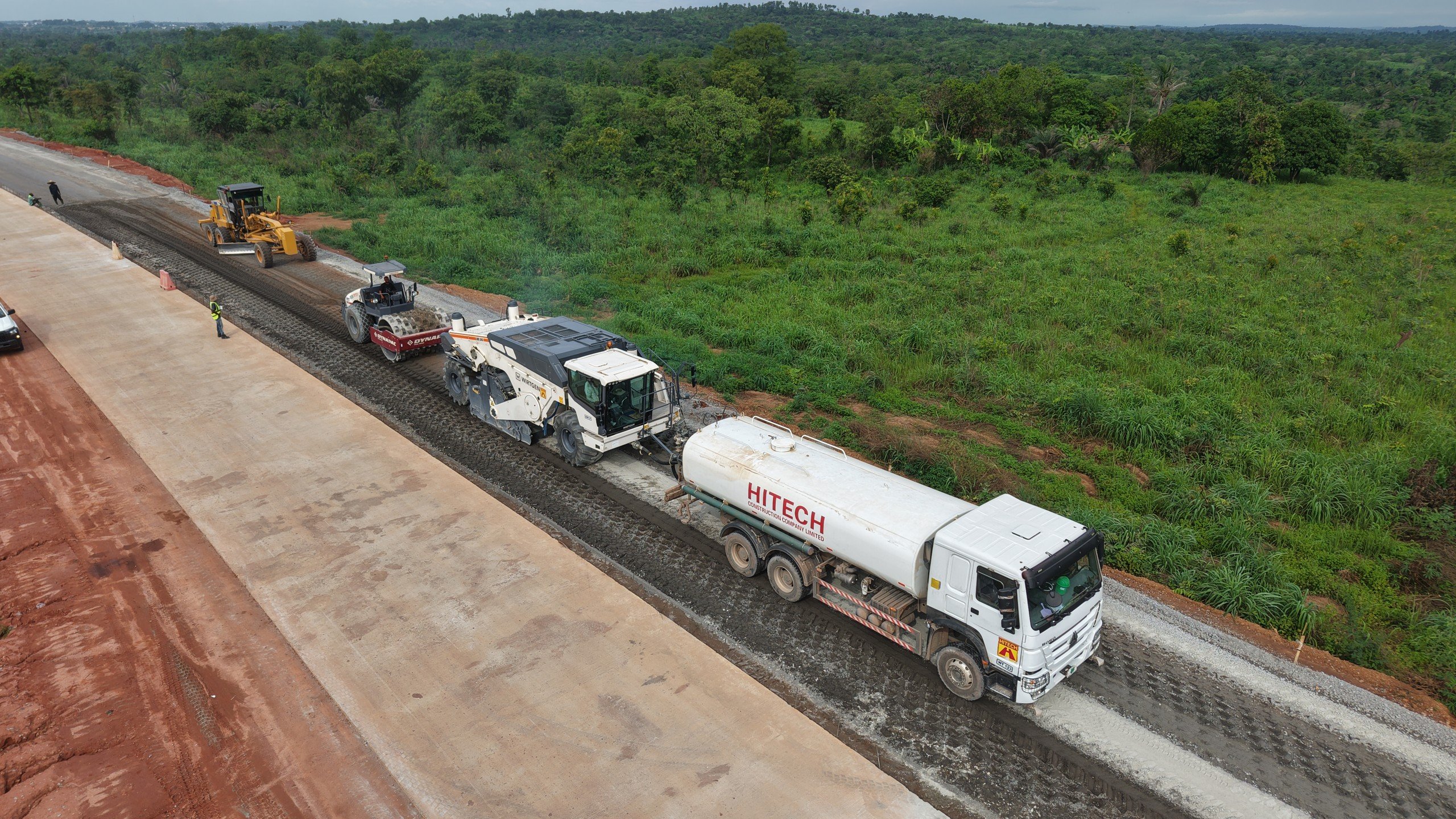 Afikpo-Uturu-Okigwe Road — construction photograph 10