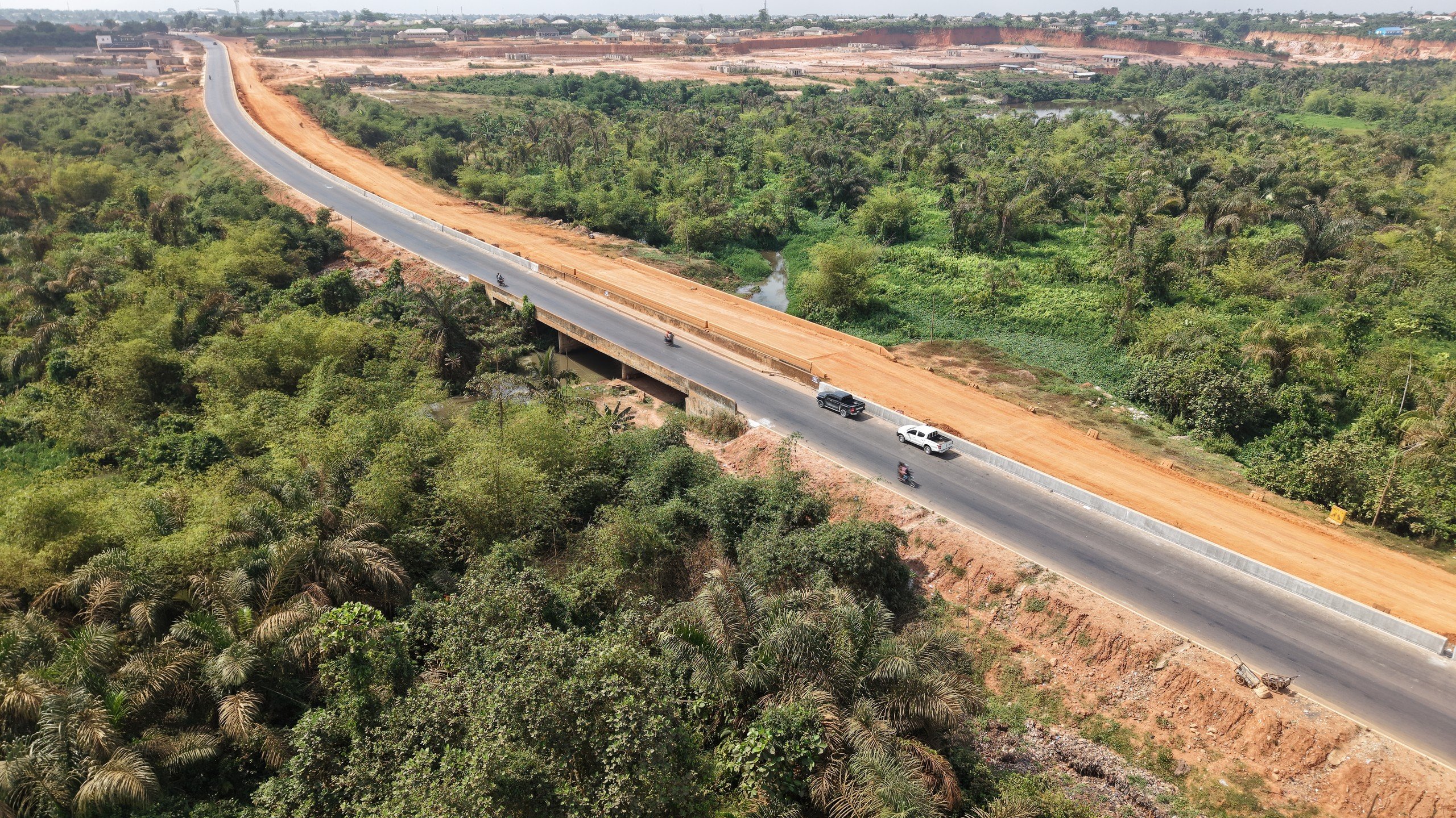 Agbara-Lusada-Atan Road — construction photograph 4