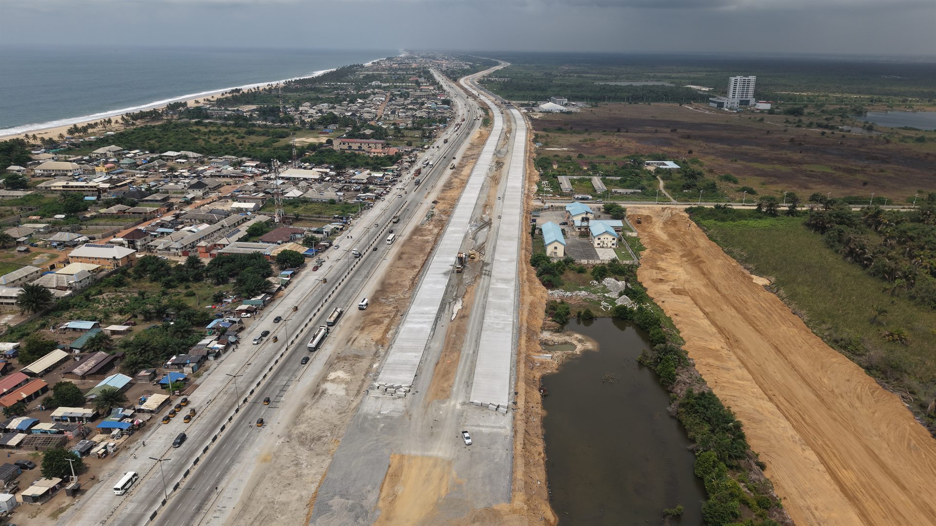 Active road corridor construction managed by Hitech